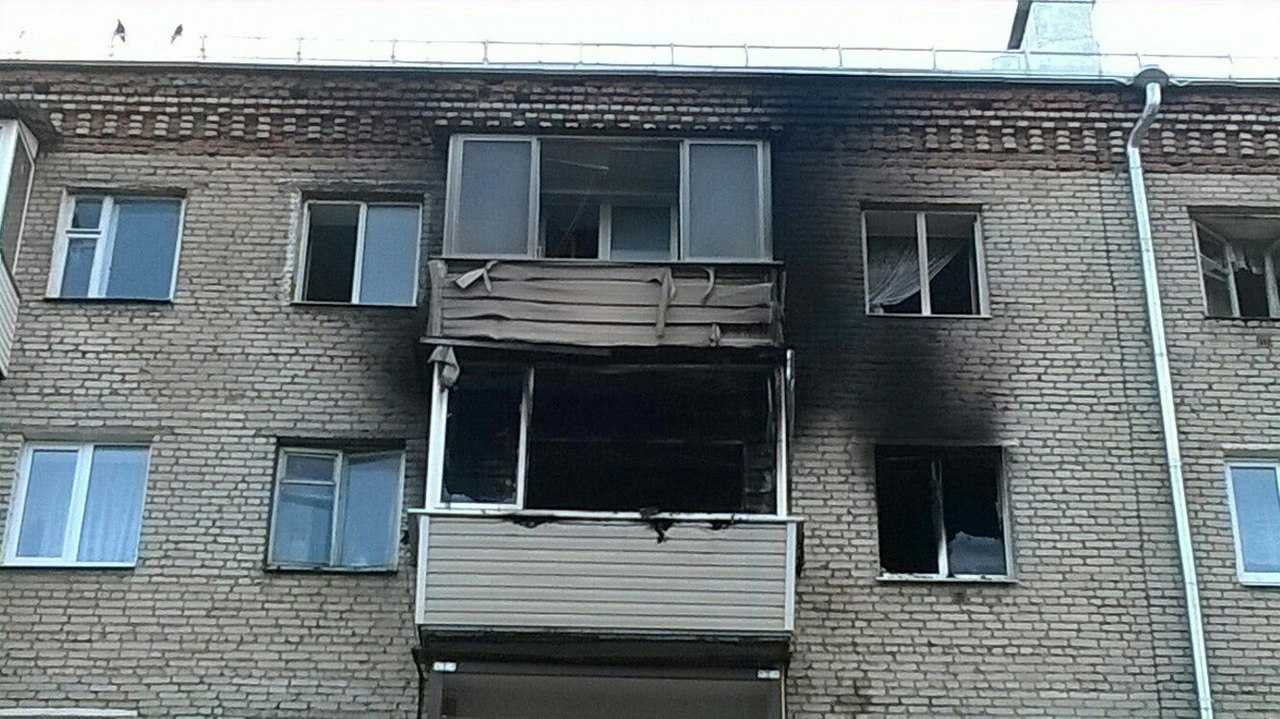 Пожар в междуреченском. Струнино пожар. Пожар в городе Струнино Владимирской. Пожар в Струнино Владимирской области. Окно после пожара.