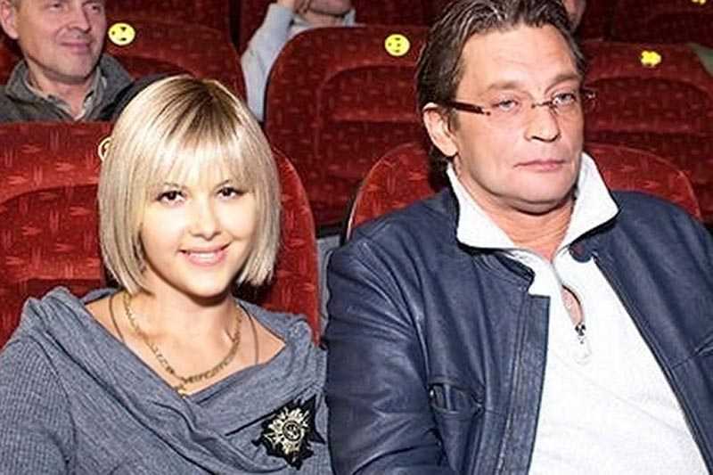 Александр Домогаров с бизнесвумен Ларисой Черниковой