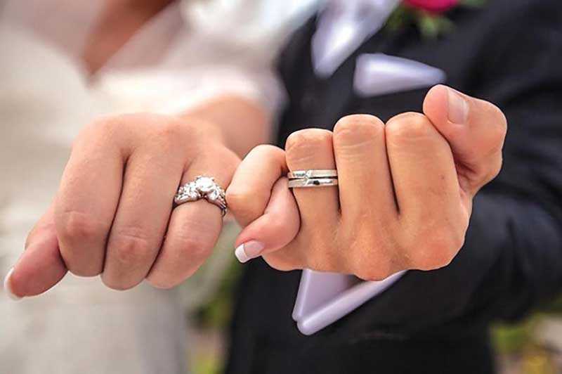 Как бывшие супруги могут поступить с обручальным кольцом после развода