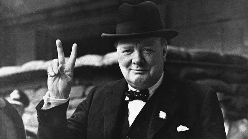 Благодаря своим острым высказываниям Уинстон Черчилль был популярен в народе и на его выступления всегда собирались полные залы