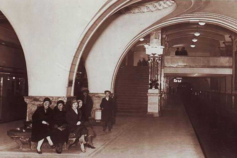 снование станции метро «Сокол» пришлось на 11 сентября 1938 года.