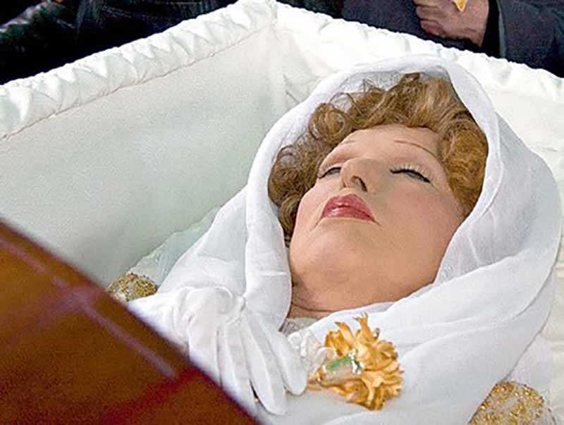 Похороны Гурченко не по-христиански