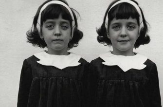 Как погибшие девочки вернулись в облике близняшек