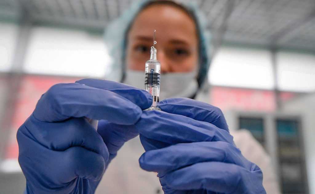 Frontiers in Immunology: российские ученые первыми выявили предрасположенность к коронавирусу