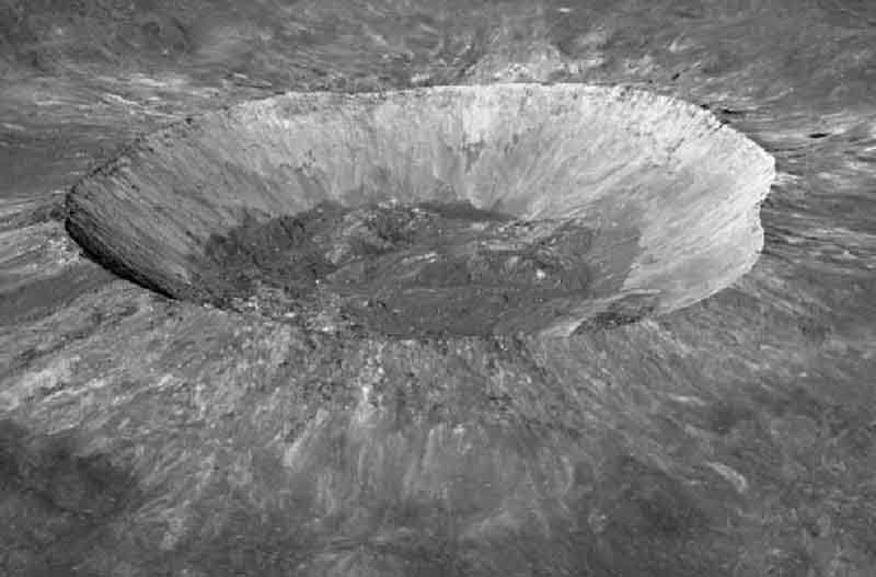 Параметры кратера Джордано Бруно внушительные – 22 км в диаметре