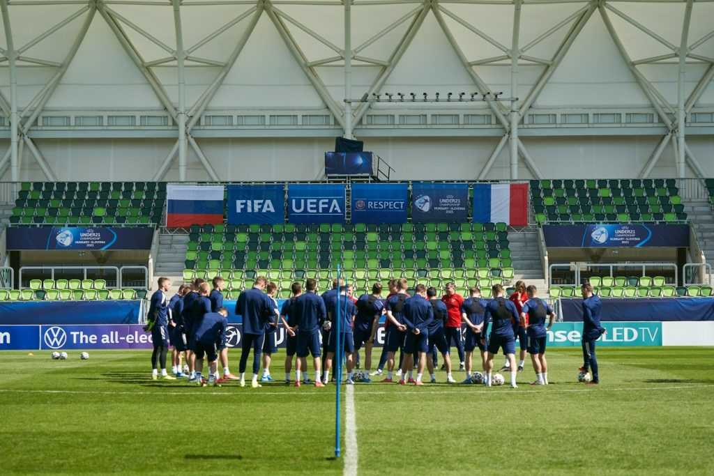 Молодежная РФ по футболу проиграла французам на матче Евро-2021