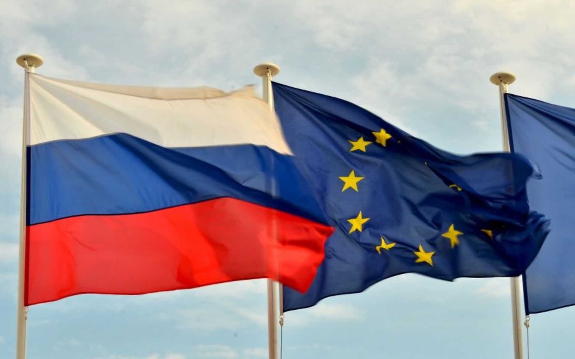 В российском МИД отреагировали на желание ЕС ввести новый санкции