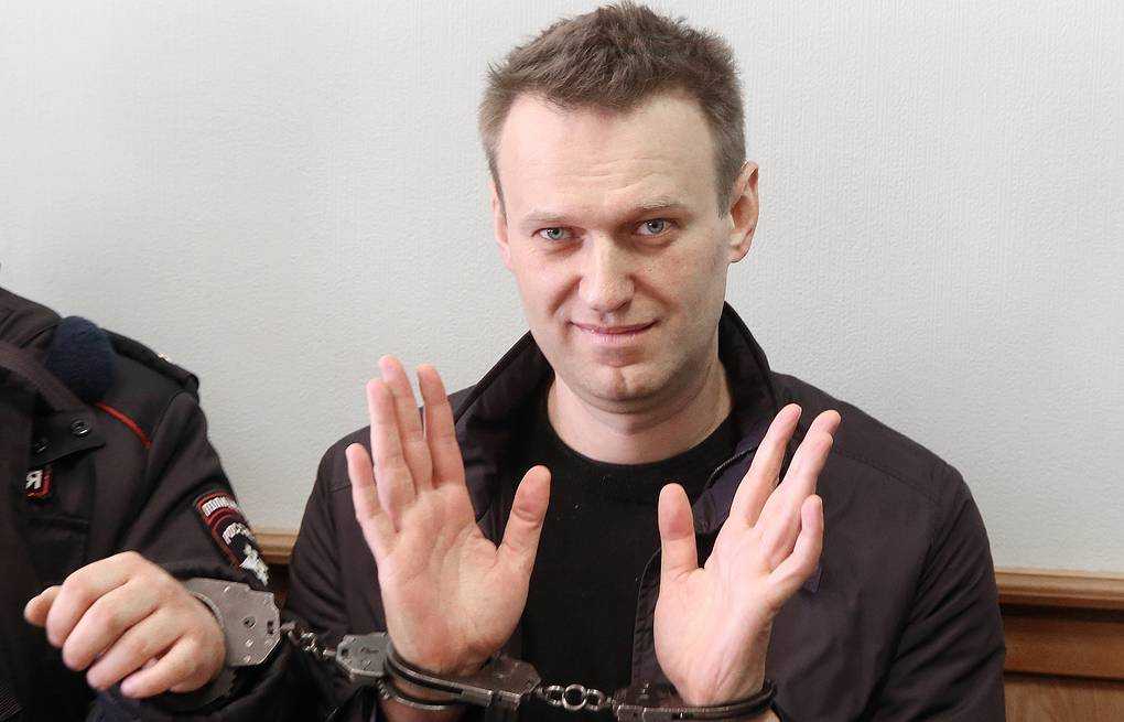 Навального перевели в больницу для осужденных
