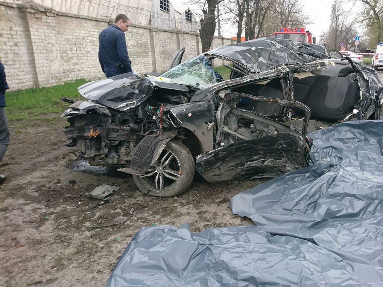 Под Ростовом-на Дону в автокатастрофе погибло 5 подростков