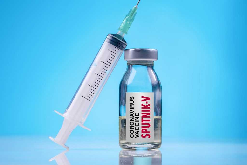 В столице Филиппин началось применение российской вакцины против коронавируса «Спутник V»