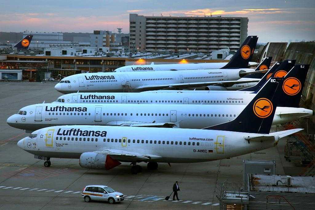 Lufthansa теперь летает в Москву и Петербург мимо Белоруссии