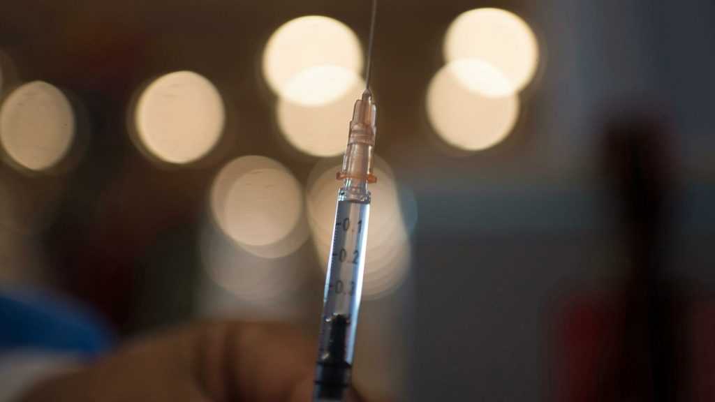 Обязательную вакцинацию ввели для некоторых граждан в Бурятии
