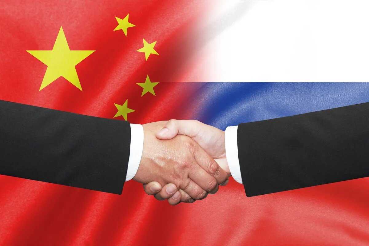 НАТО опасается сотрудничества России и Китая