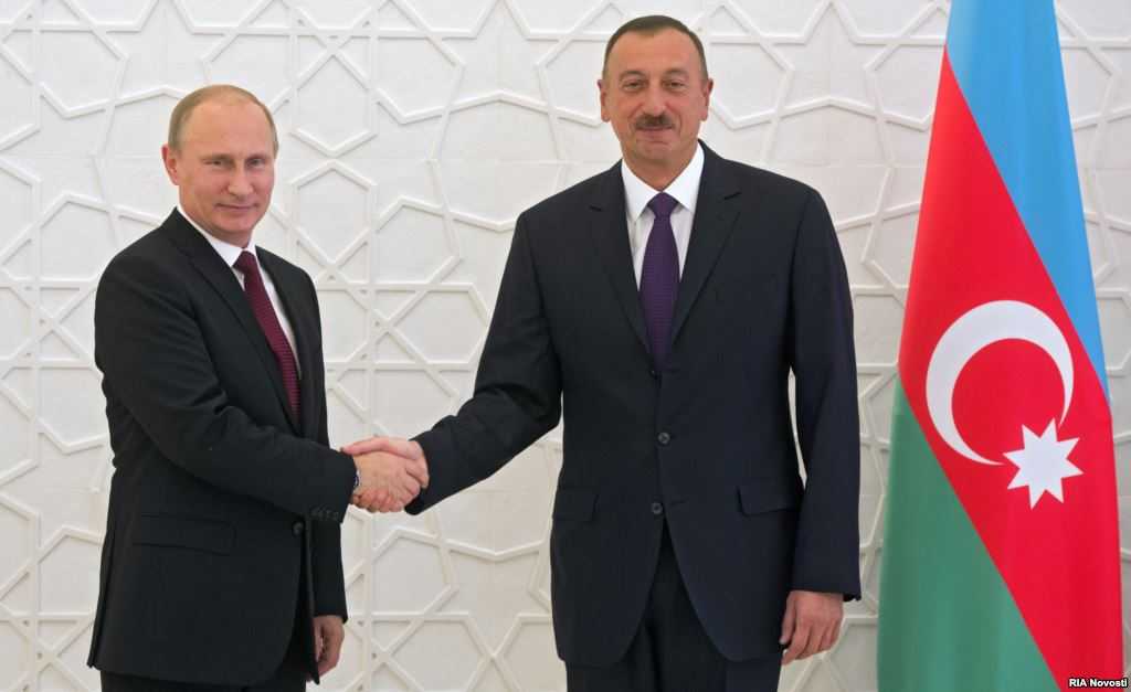 Президенты России и Азербайджана обсудили ряд вопросов по телефону