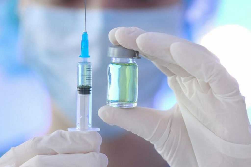 Отстранение от работы из-за отсутствия прививки законно