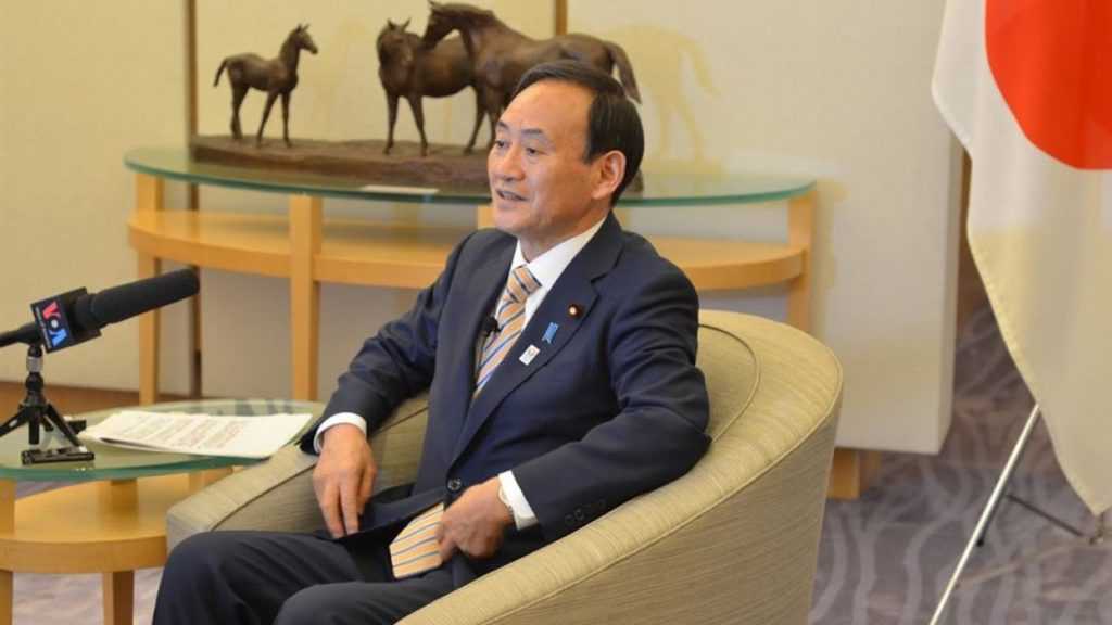 Япония настаивает на срочной встрече Суги и Путина