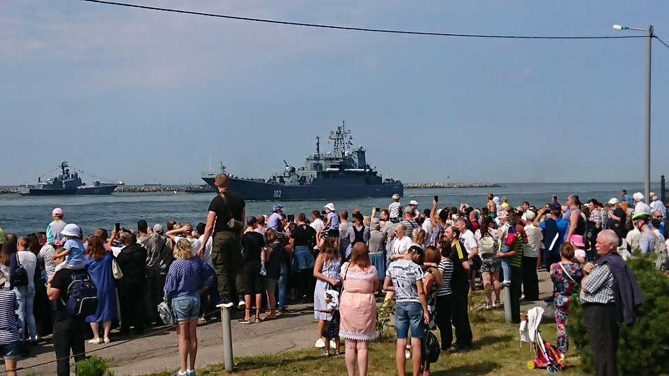 В Честь Дня Военно-морского флота в Балтийске прошёл парад