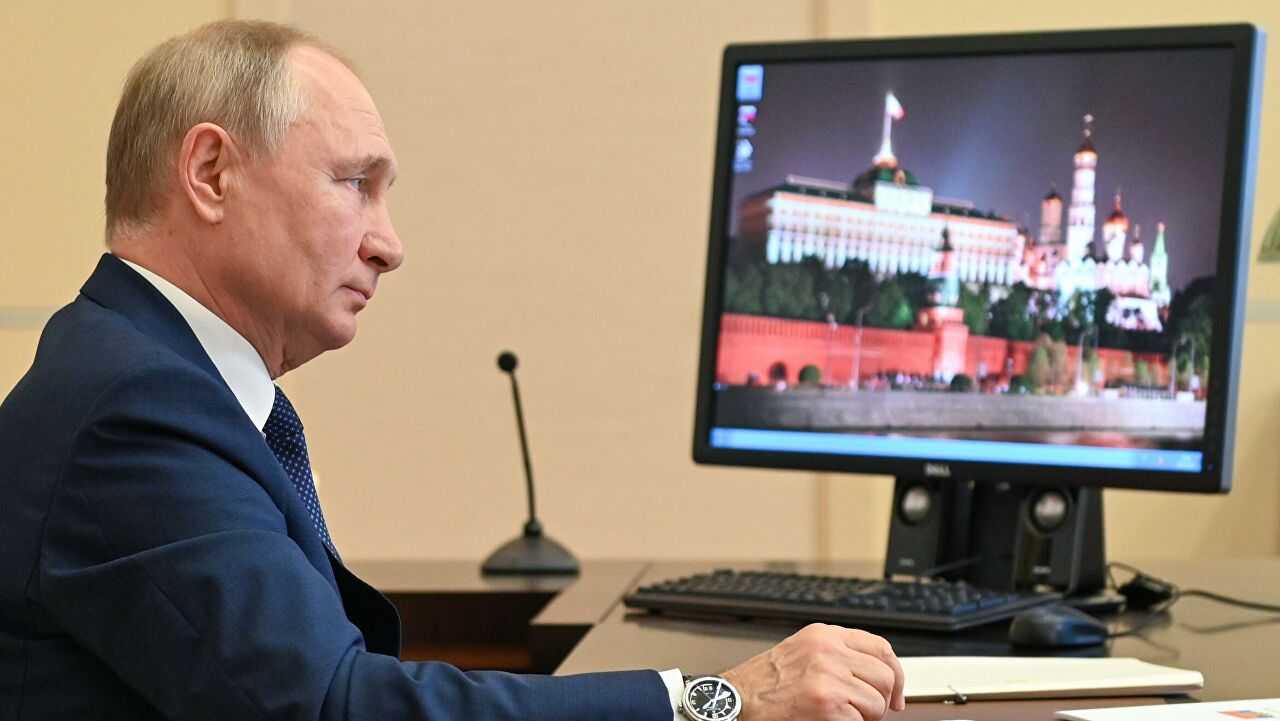 Путин сообщил о ситуации с пожарами в Якутии