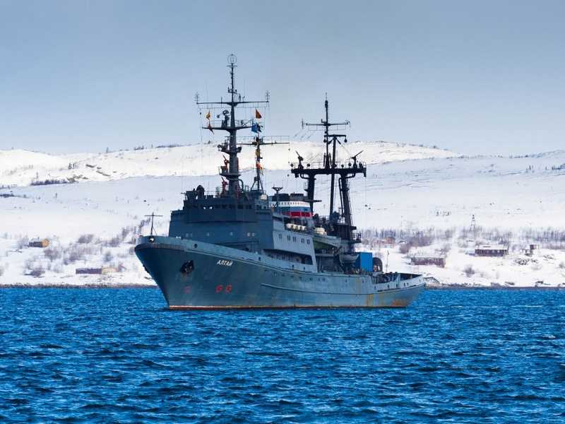 Датские моряки сообщили о потерявшей ход российской подлодке
