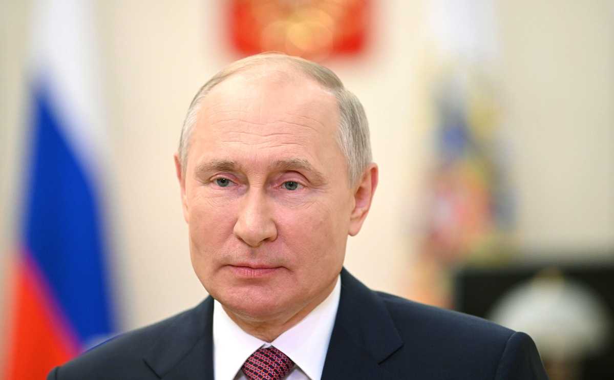 Путин подписал документ, продлевающий контрсанкции еще на год