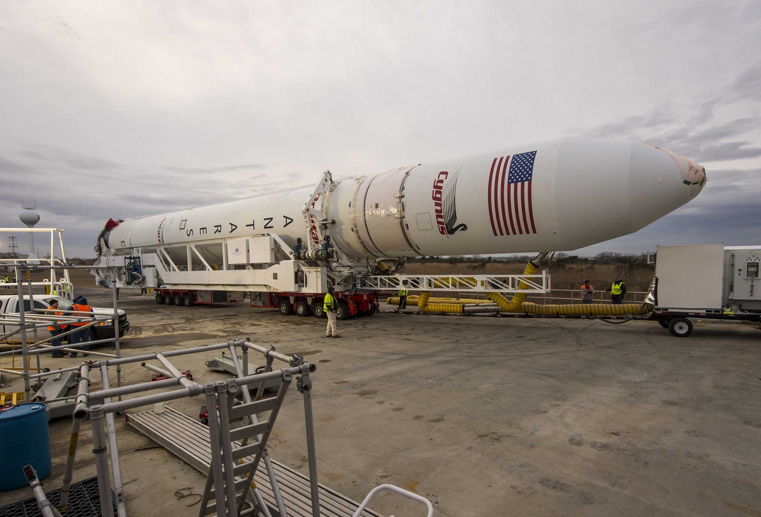 An Orbital Sciences Corporation Antares rocket is seen as it is rolled out to launch Pad-0A in this handout picture taken at NASA's Wallops Flight Facility, January 5, 2014. The Antares is planned to launch a Cygnus spacecraft on a cargo resupply mission to the International Space Station January 8.   REUTERS/NASA/Bill Ingalls/Handout  (UNITED STATES - Tags: SCIENCE TECHNOLOGY) THIS IMAGE HAS BEEN SUPPLIED BY A THIRD PARTY. IT IS DISTRIBUTED, EXACTLY AS RECEIVED BY REUTERS, AS A SERVICE TO CLIENTS. FOR EDITORIAL USE ONLY. NOT FOR SALE FOR MARKETING OR ADVERTISING CAMPAIGNS - RTX173GC