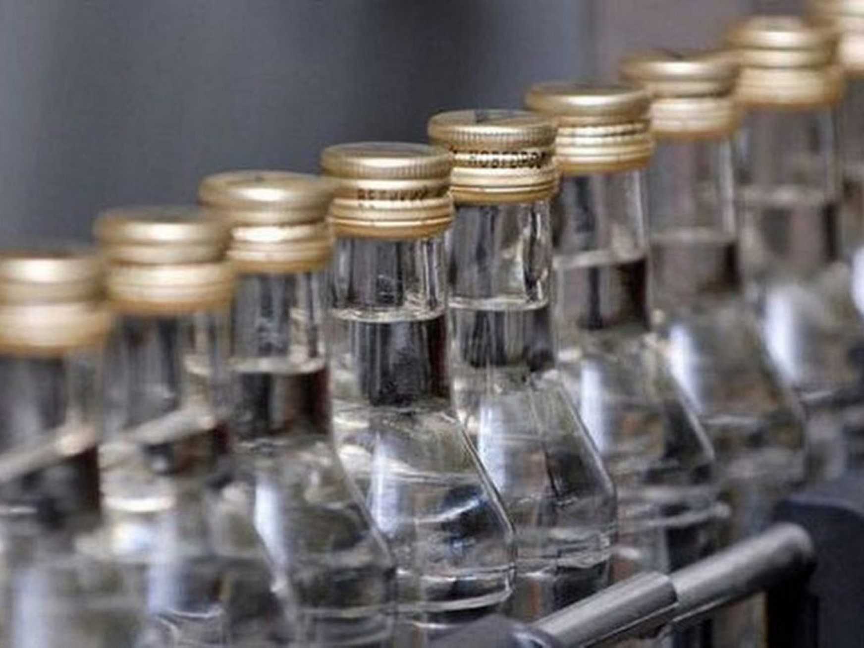 Эксперт назвал главную причину массового отравления алкоголем в Оренбуржье 