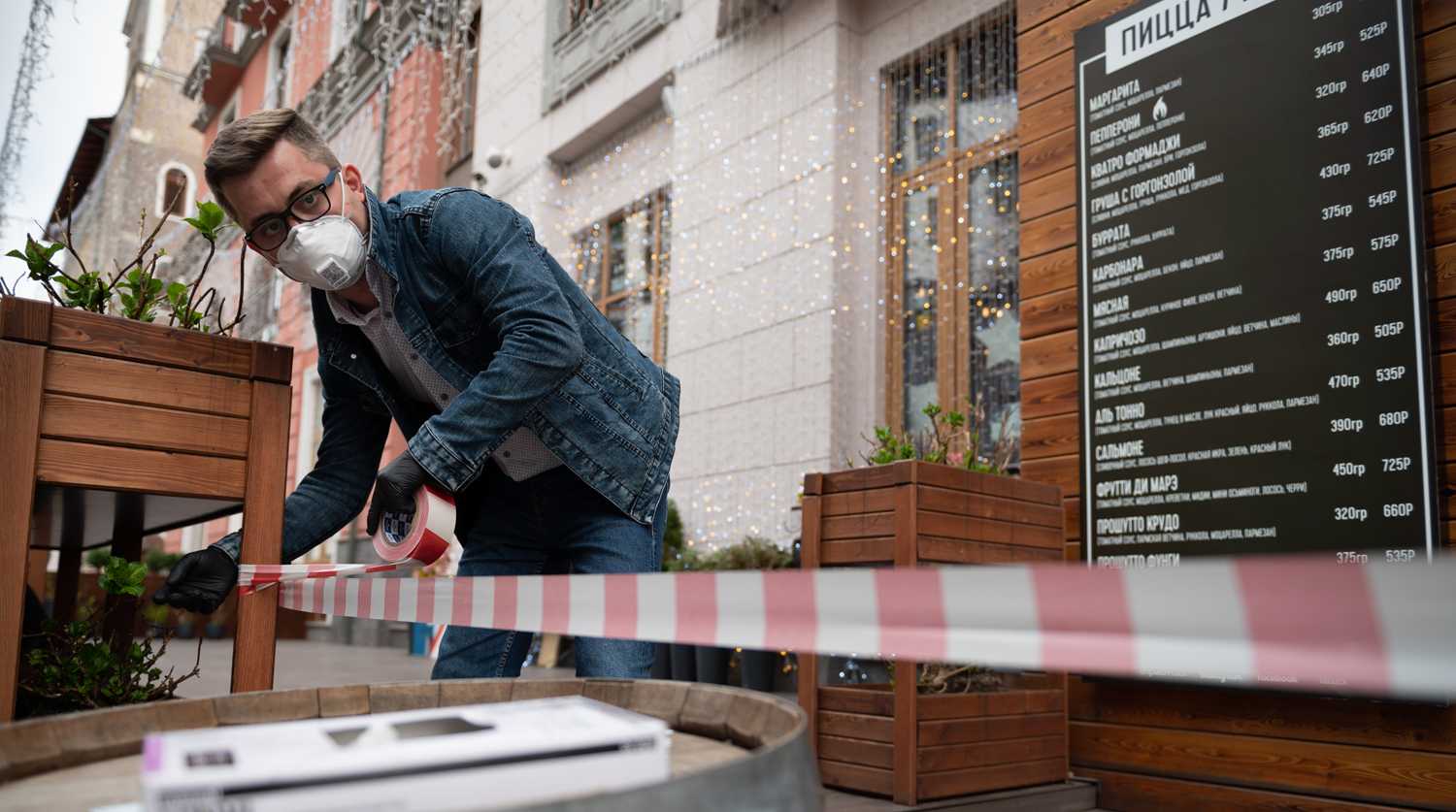 В Москве закрыли ряд кафе и магазинов из-за нарушений по коронавирусу