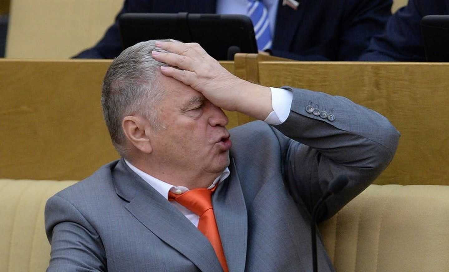 Жириновский призвал «заменить» президента России
