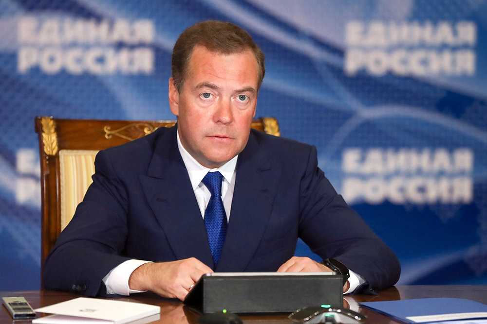 На Украине статью Медведева посчитали оскорбительной