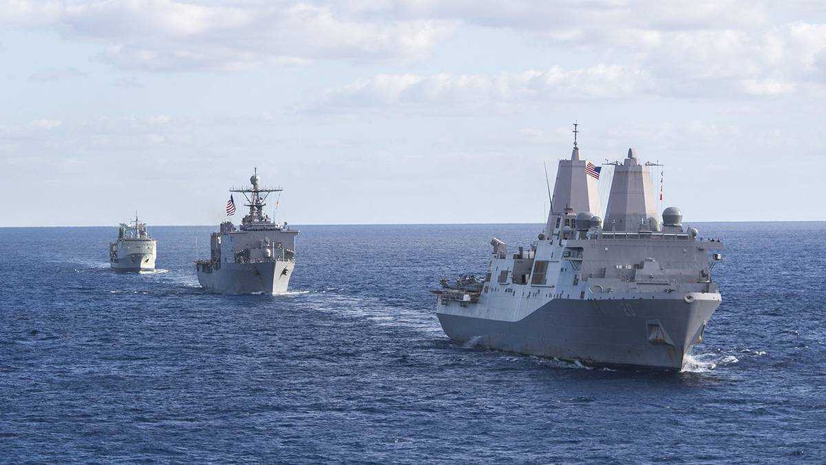 Американский эсминец нарушил российскую границу в Японском море