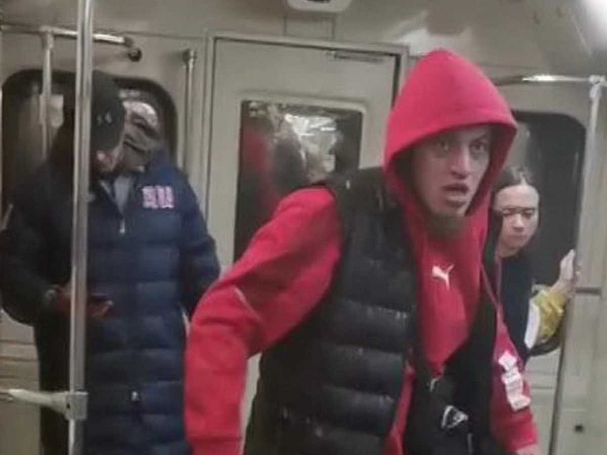 Отец дагестанца, избившего парня в московском метро, рассказал о своем сыне