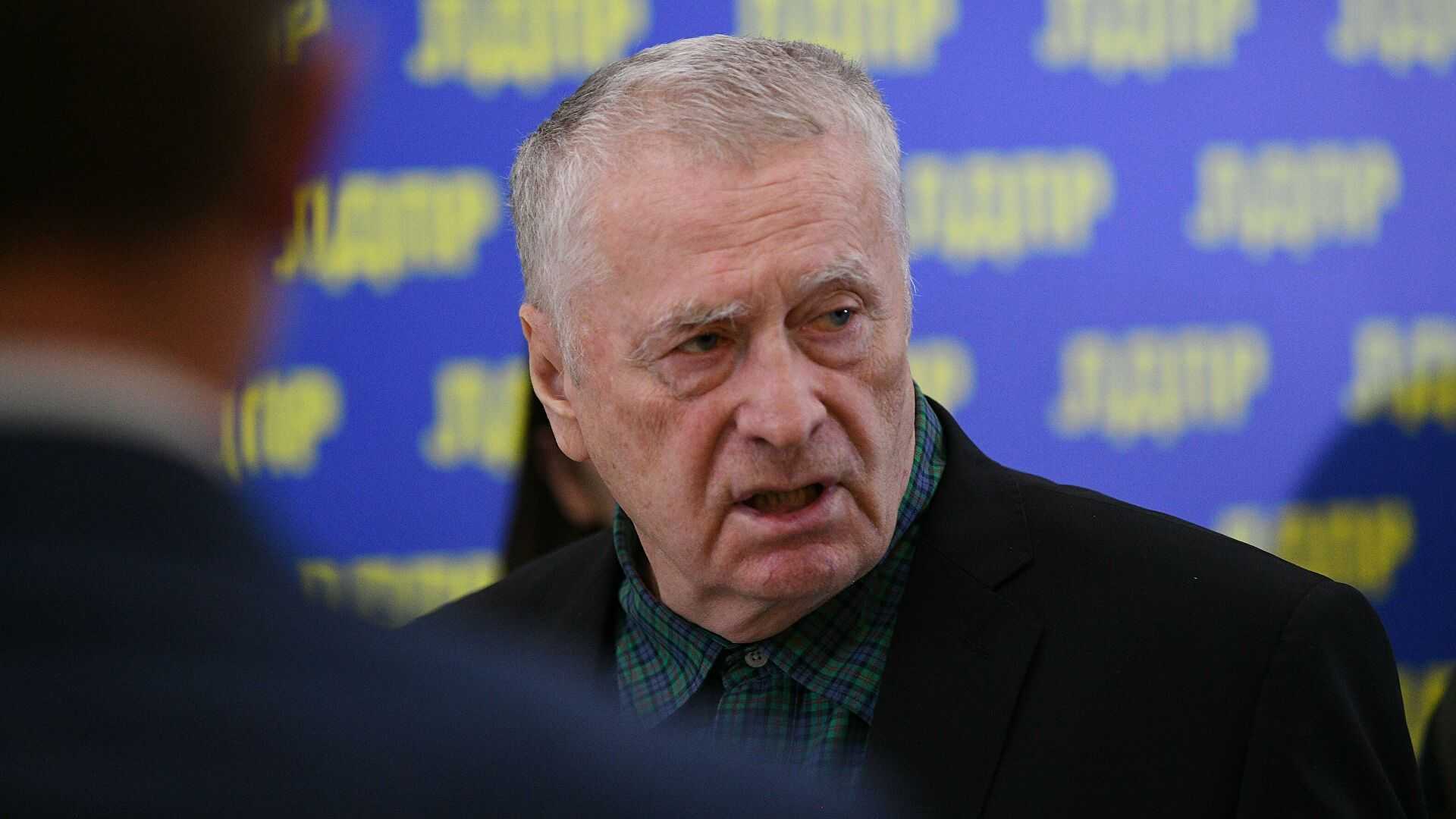 Жириновский призвал сажать в тюрьму тех, кто отказывается от вакцинации