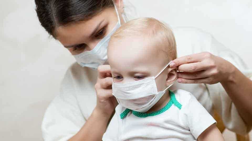 Все больше детей заболевают в России коронавирусом