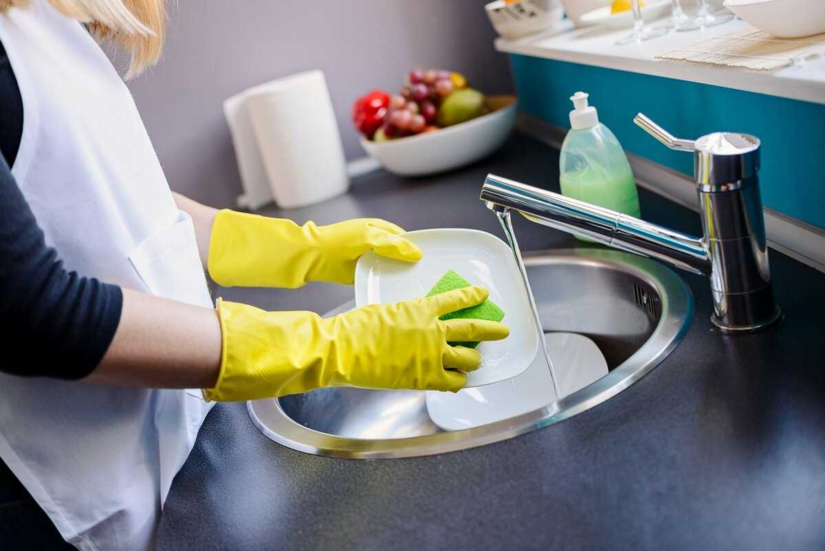 Российский эксперт: «Неправильное мытье посуды может вызвать онкологию»