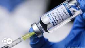 Одобрена новая вакцина от коронавируса компании Novavax