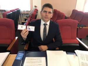 Помощники депутатов Госдумы будут получать повышенную зарплату