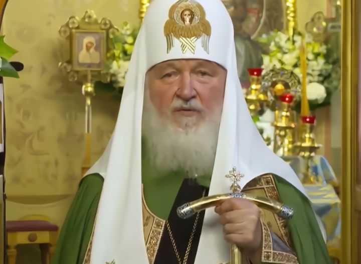 Патриарх Кирилл заявил, что в храмах нет ковида из-за Божьей благодати