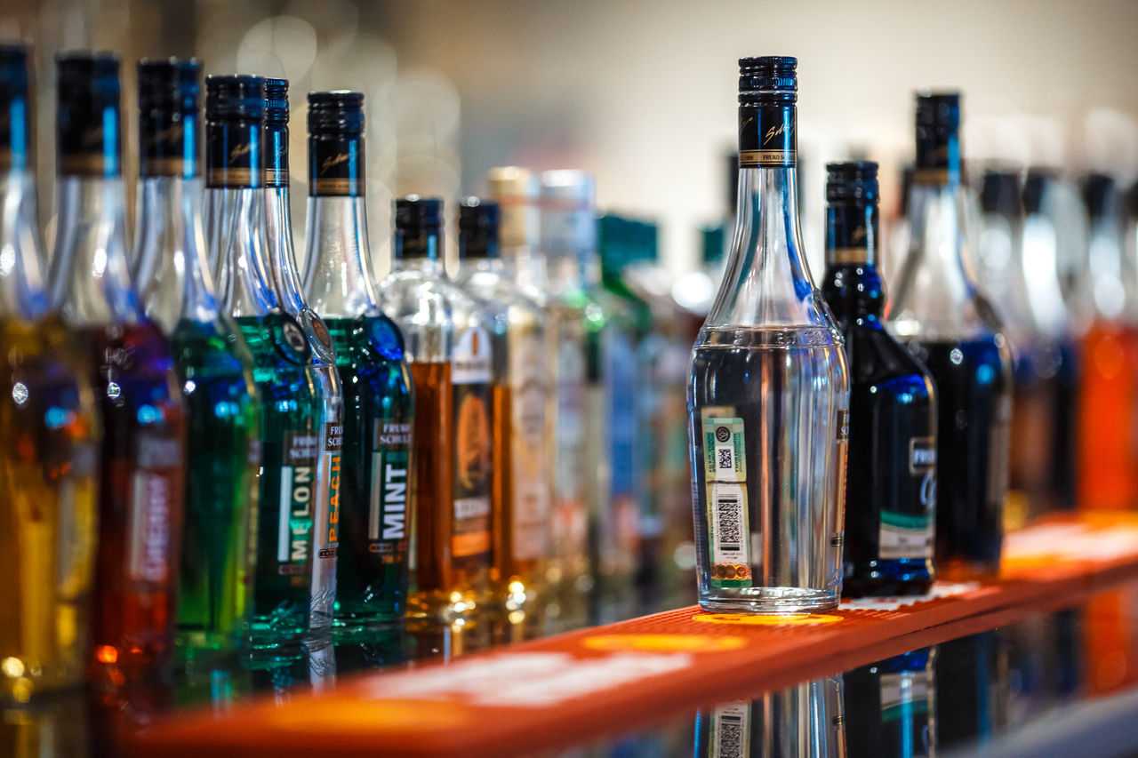 Россияне могут оказаться без алкоголя на Новый год