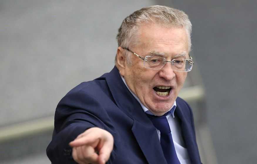 В ЛДПР уже делят деньги и должности без Жириновского