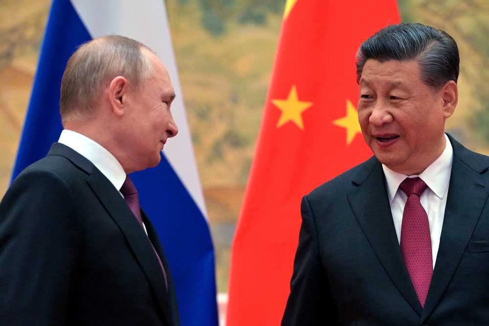 Кремль пояснил, почему Путин отказался пожимать руку Си Цзиньпину в Пекине