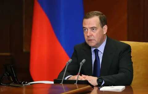 Медведев признал возможность восстановления смертной казни в РФ