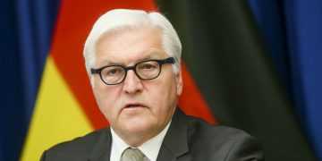 Штайнмайер: "Немецкий народ ждет много испытаний из-за санкций против РФ"