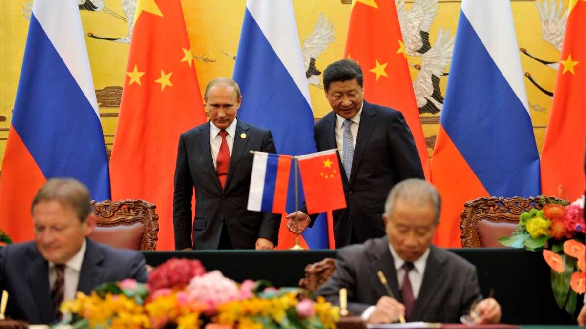 Bloomberg: "Спецоперация на Украине усложнила торговлю между РФ и КНР"