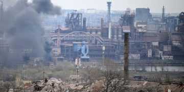 Представитель ООН Авад просит у ВСУ остановить огонь в "Азовстали" для эвакуации беженцев