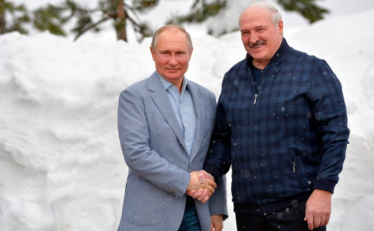 Лукашенко и Путин проведут переговоры на космодроме Восточный