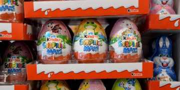 Роспотребнадзор нашел в продукции Kinder сальмонеллу