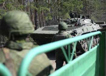 Силы НМ ЛНР вместе с ВС России уже находятся на подступах к Северодонецку