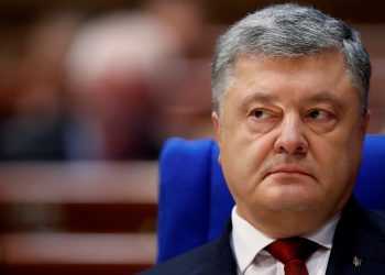 Порошенко во второй раз не выпустили с территории Украины в Польшу