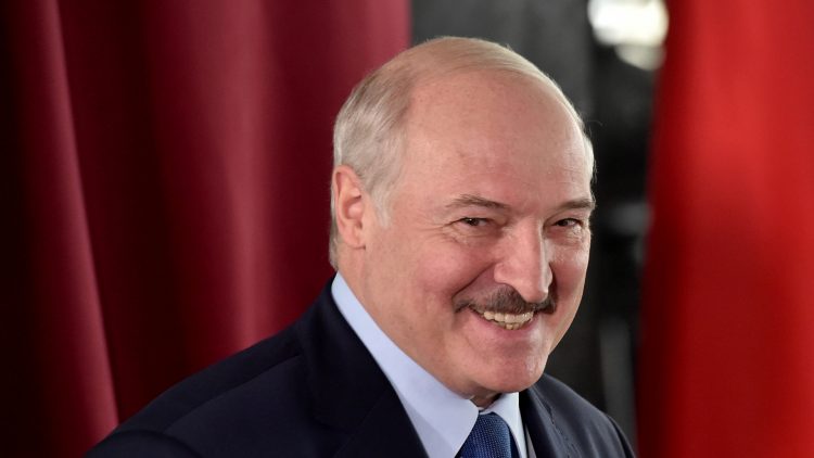 Александр Лукашенко считает, что спецоперация на Украине затянулась