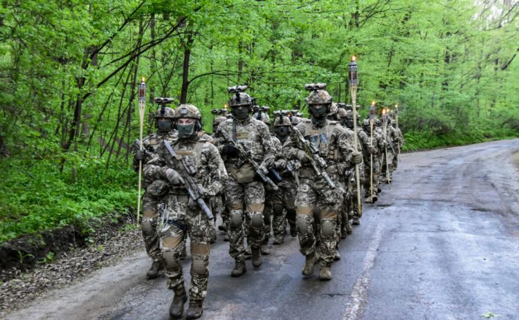 Командование ВСУ хочет спасти бригаду "Холодный Яр", которую обучали инструкторы НАТО